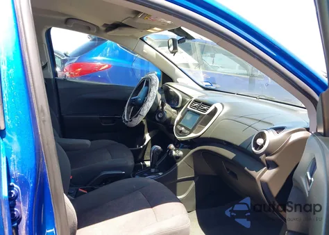 2017 Chevrolet Sonic Lt Auto from USA, damaged, VIN 1G1JD6SH4H4150060